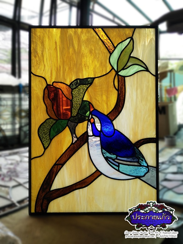 ส่องงาน Stained Glass จากบานหน้า<span style=