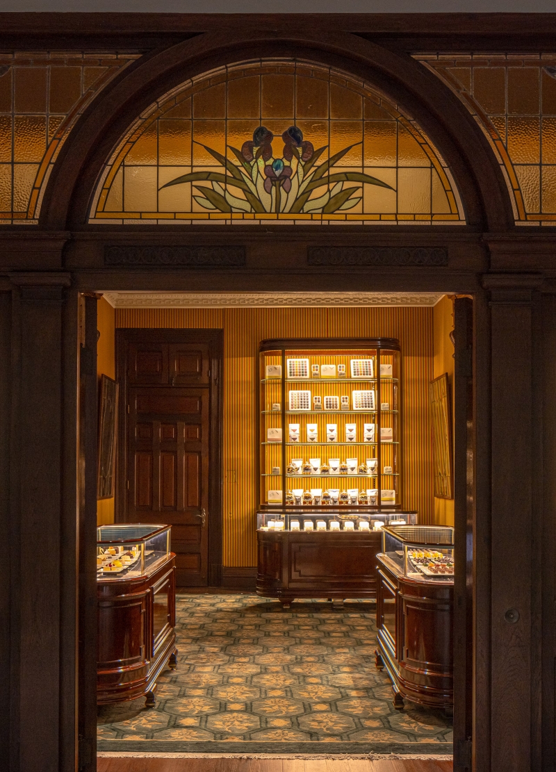 Credit Prada.com.jpg